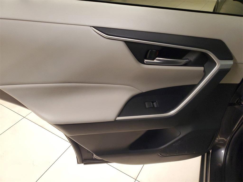 used 2020 Toyota RAV4 car, priced at $21,991