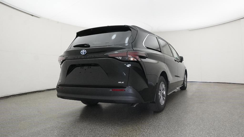 new 2025 Toyota Sienna car, priced at $47,462