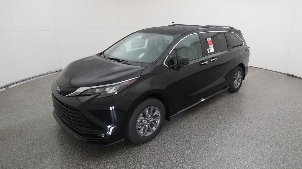 new 2025 Toyota Sienna car, priced at $47,462