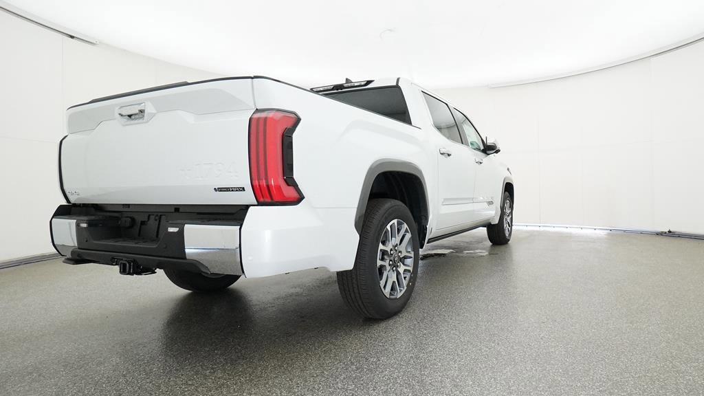 new 2025 Toyota Tundra Hybrid car