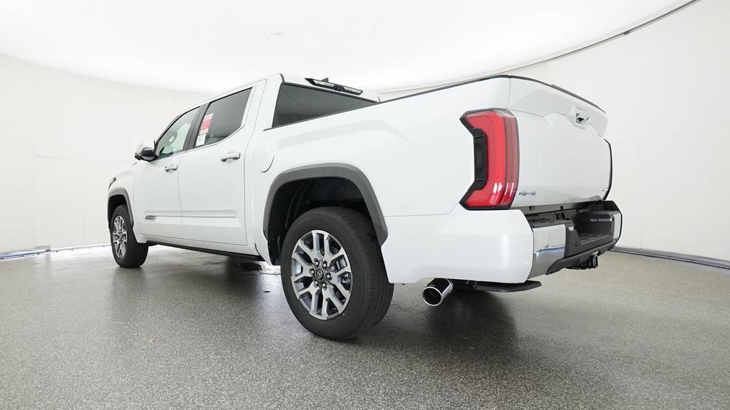 new 2025 Toyota Tundra Hybrid car