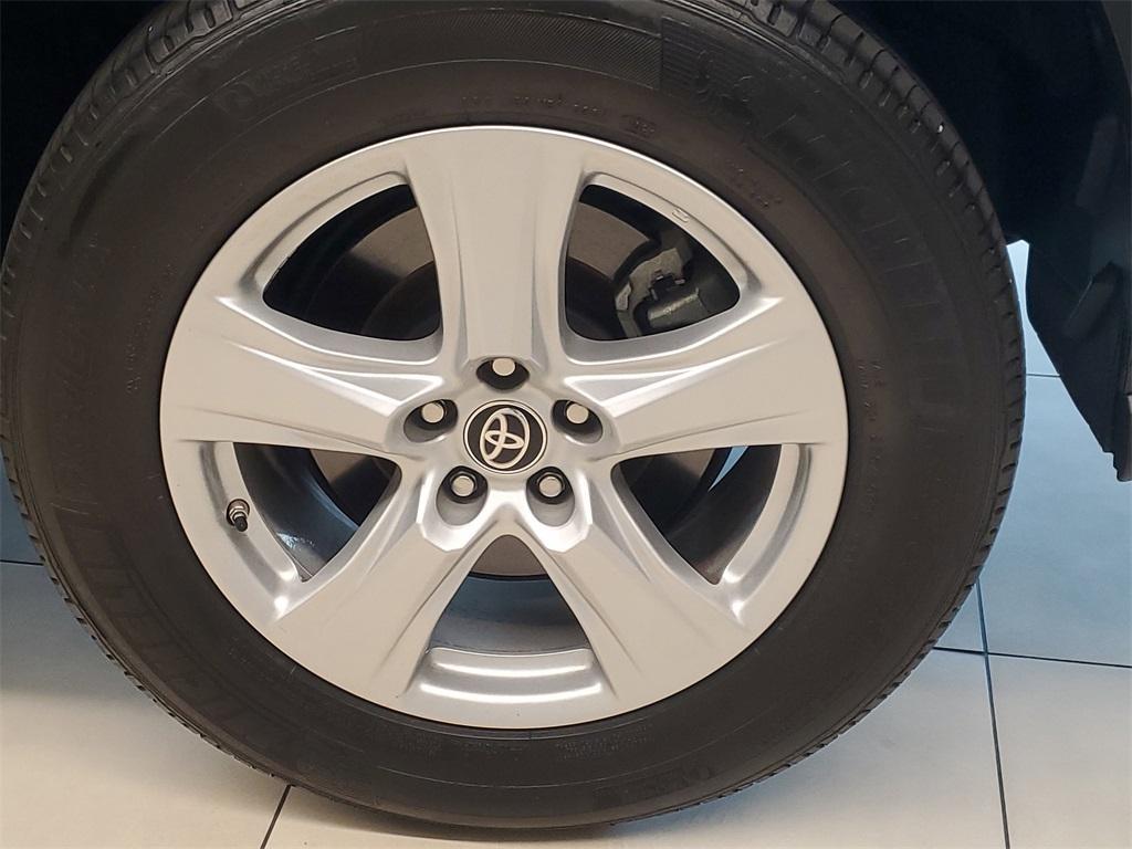 used 2023 Toyota Highlander car, priced at $32,991