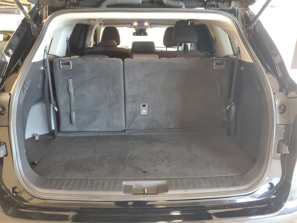 used 2023 Toyota Highlander car, priced at $32,991