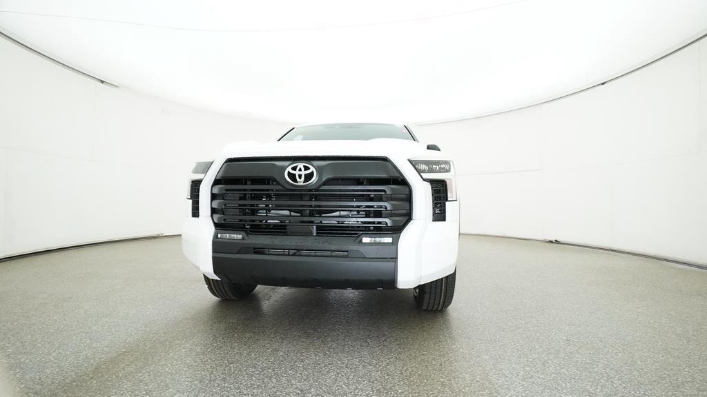 new 2025 Toyota Tundra car