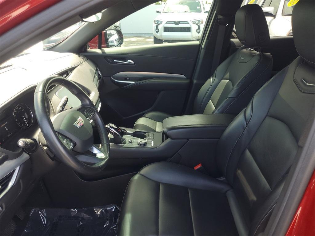 used 2022 Cadillac XT4 car, priced at $19,794
