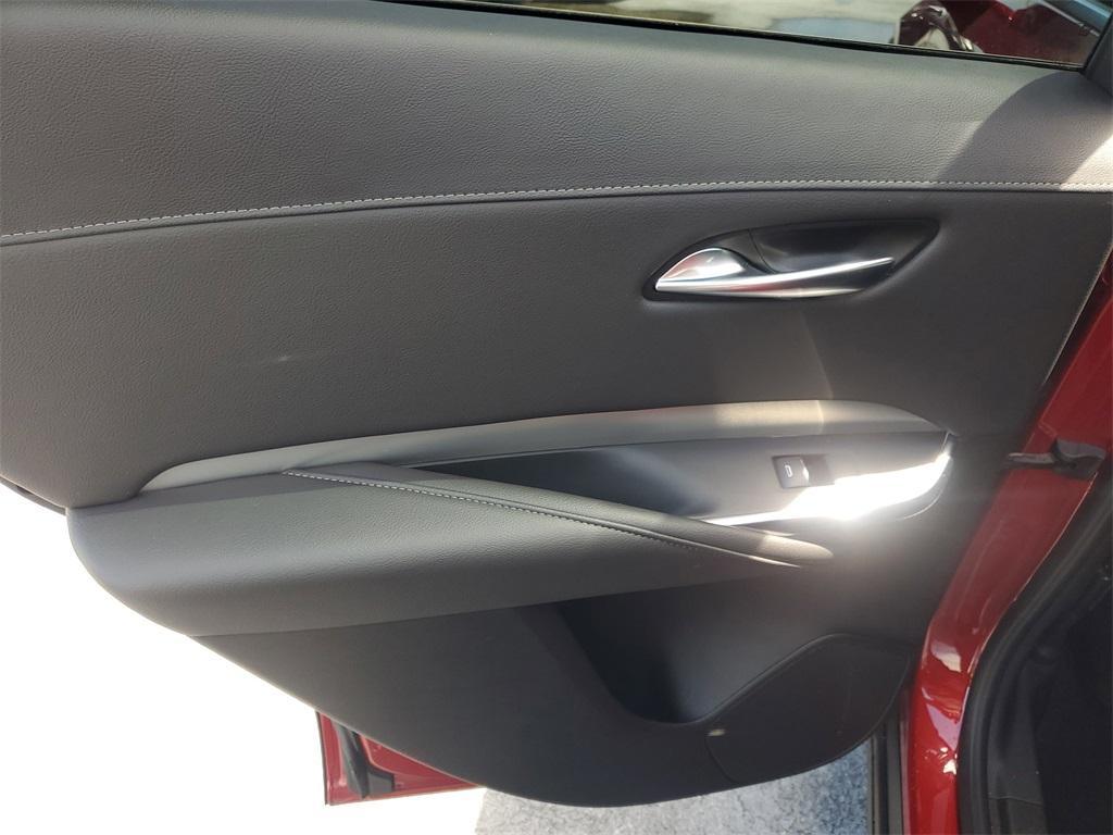 used 2022 Cadillac XT4 car, priced at $19,794