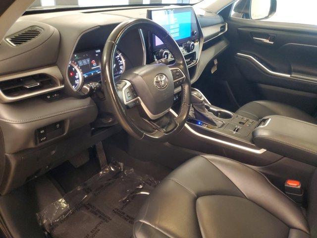 used 2023 Toyota Highlander car, priced at $34,451