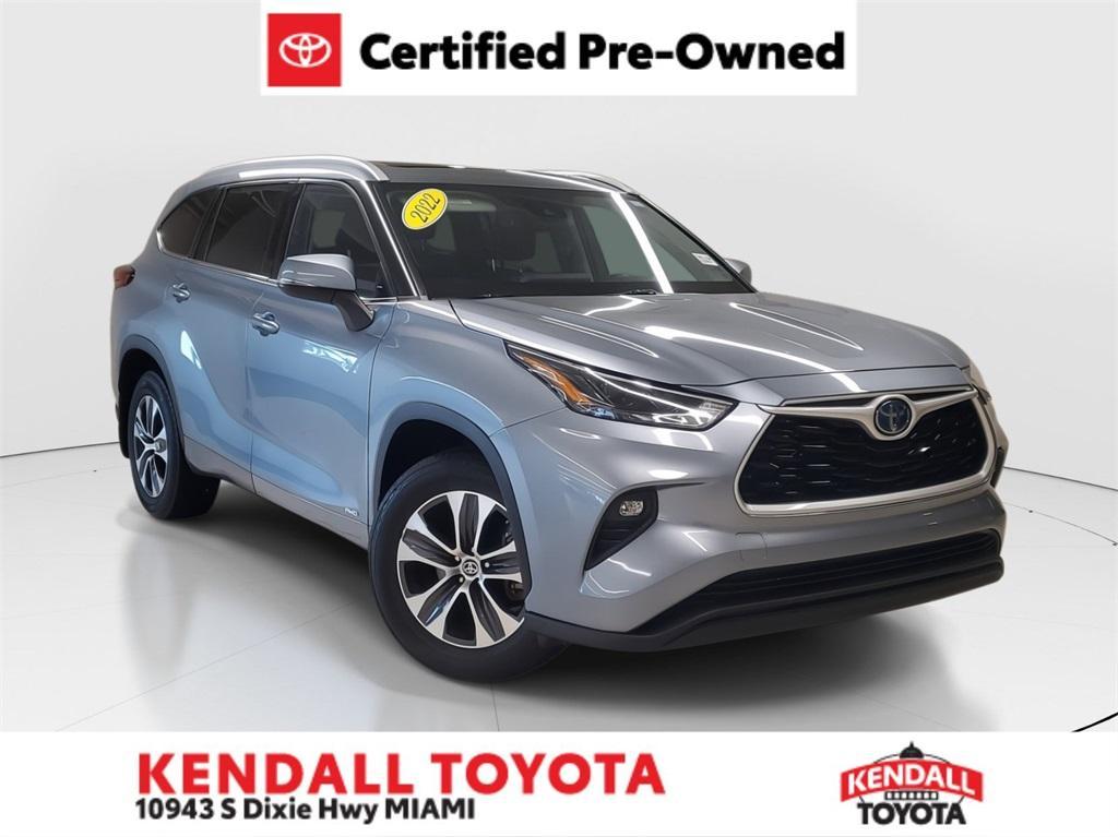 used 2022 Toyota Highlander Hybrid car, priced at $36,991