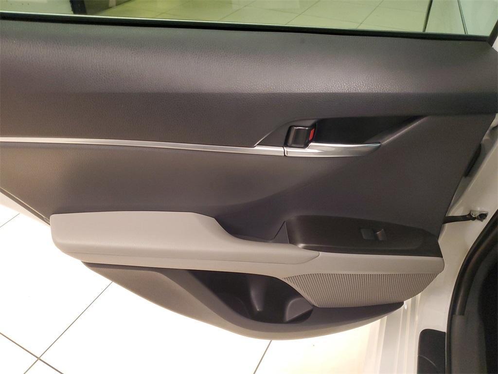 used 2022 Toyota Camry Hybrid car, priced at $25,451