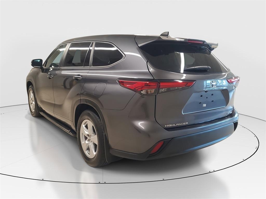used 2023 Toyota Highlander car, priced at $34,991