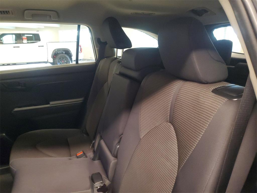 used 2023 Toyota Highlander car, priced at $34,991