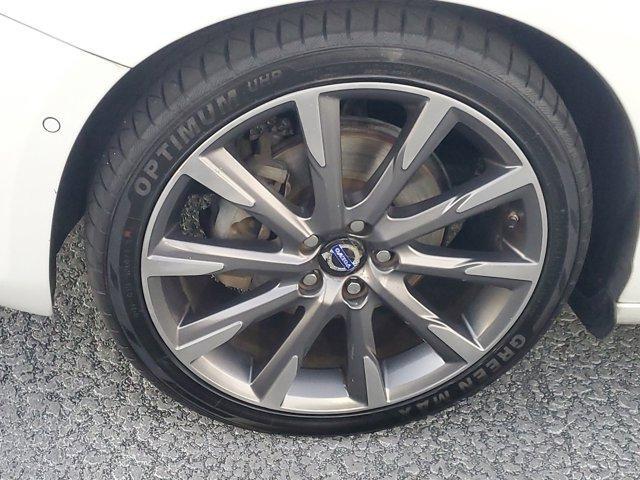 used 2015 Volvo V60 car, priced at $5,991