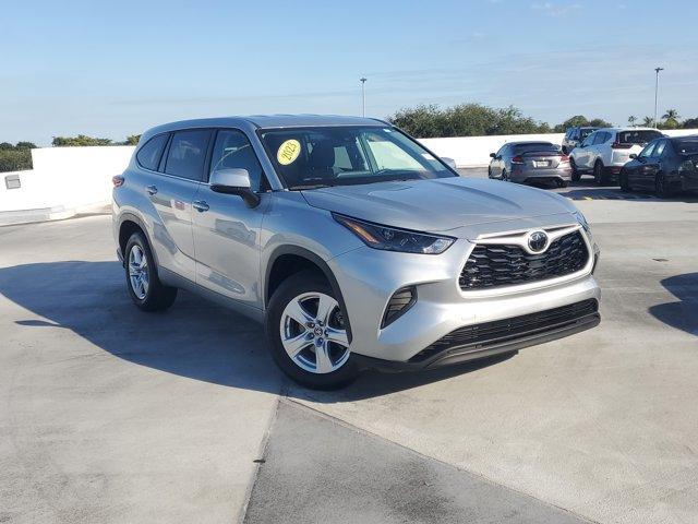 used 2023 Toyota Highlander car, priced at $34,991