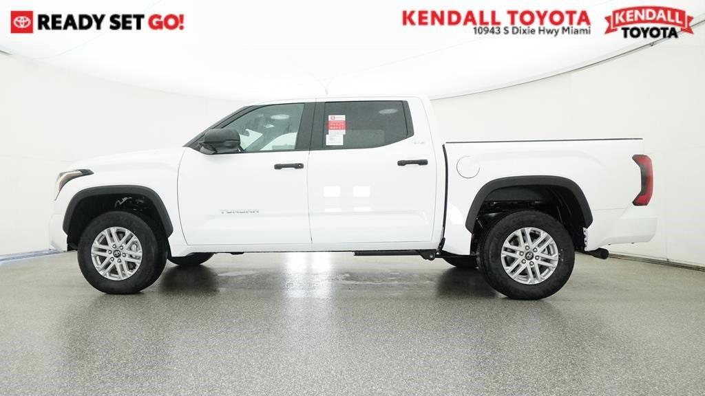 new 2025 Toyota Tundra car