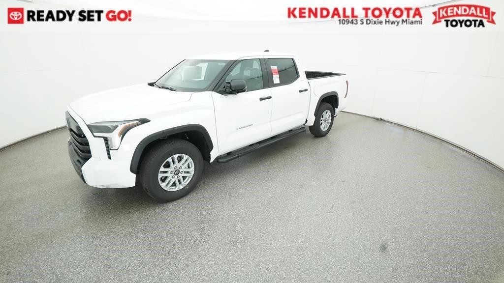 new 2025 Toyota Tundra car