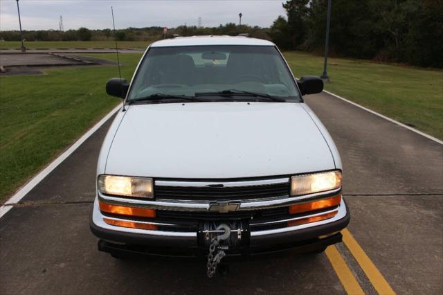 used 1999 Chevrolet Blazer car, priced at $5,488