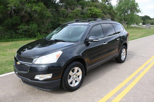 used 2012 Chevrolet Traverse car, priced at $9,995