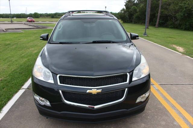 used 2012 Chevrolet Traverse car, priced at $9,995