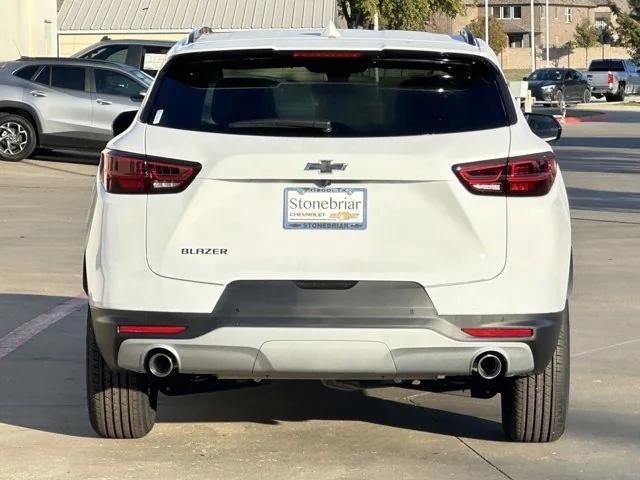 new 2025 Chevrolet Blazer car, priced at $32,030