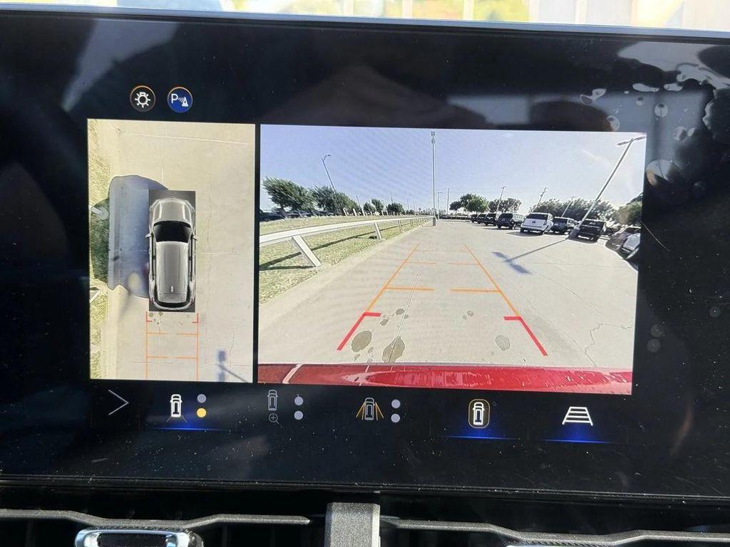 used 2025 Chevrolet Equinox car, priced at $26,500