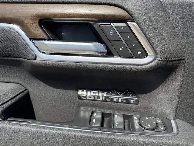 new 2025 Chevrolet Silverado 1500 car, priced at $68,390