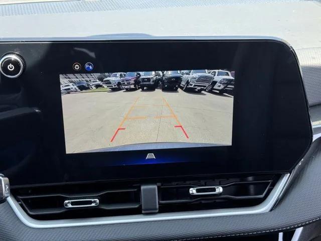 new 2026 Chevrolet Equinox car, priced at $31,084