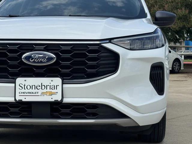 used 2023 Ford Escape car, priced at $23,500