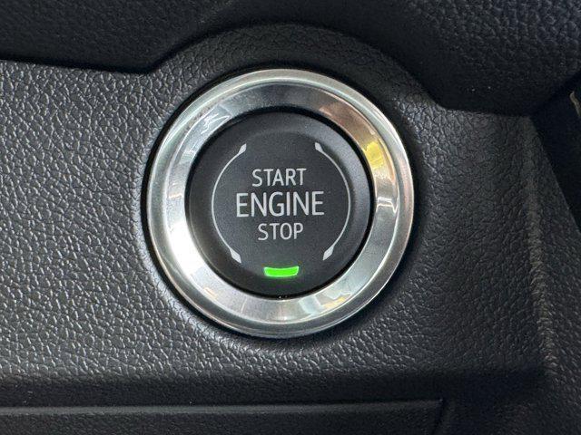new 2025 Chevrolet Traverse car, priced at $40,778