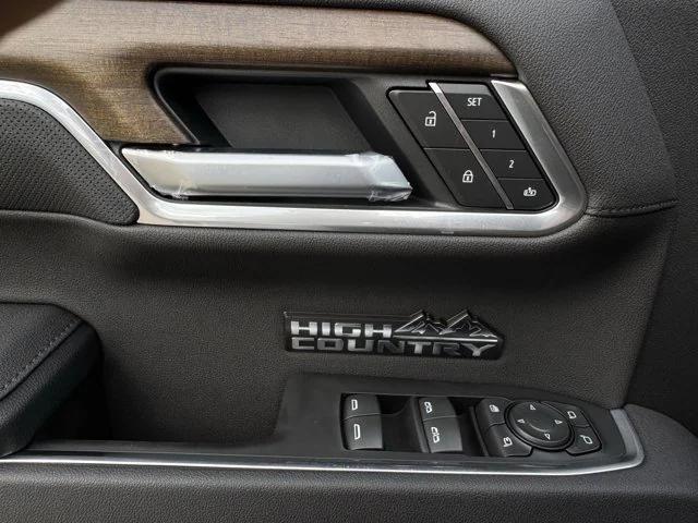 new 2025 Chevrolet Silverado 1500 car, priced at $68,390