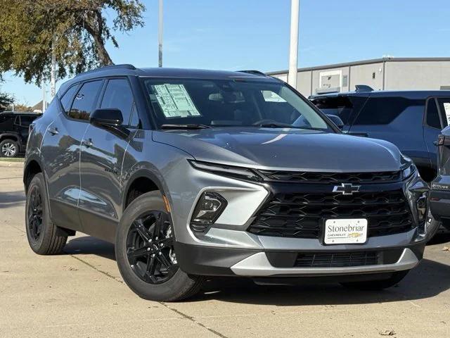 new 2025 Chevrolet Blazer car, priced at $32,030