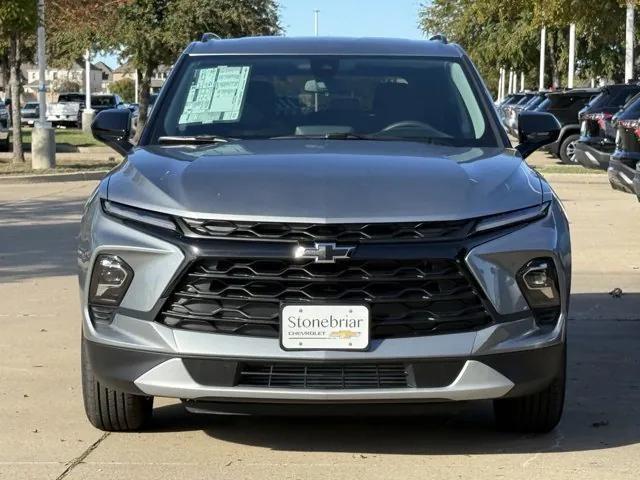 new 2025 Chevrolet Blazer car, priced at $32,030