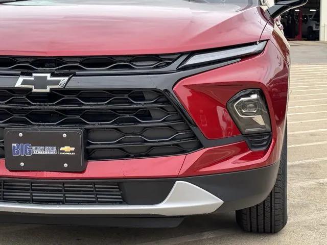 new 2025 Chevrolet Blazer car, priced at $32,726