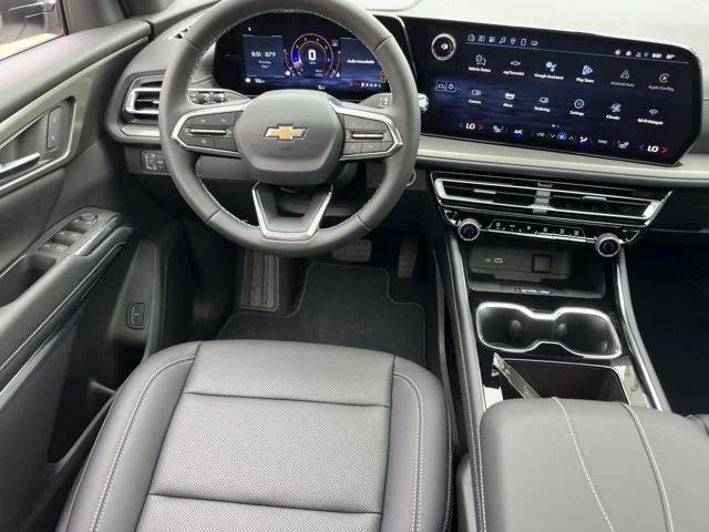 new 2025 Chevrolet Traverse car, priced at $43,863