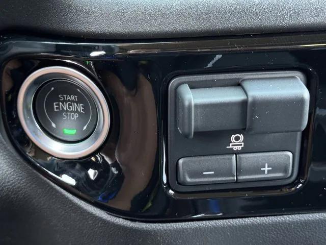 new 2025 Chevrolet Silverado 2500 car, priced at $69,420