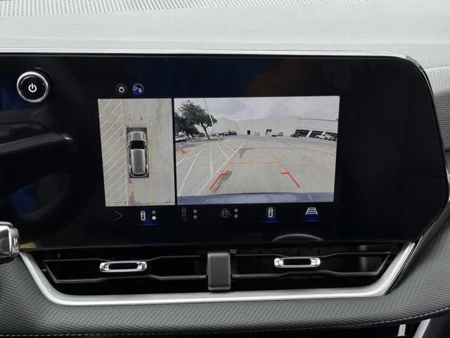 new 2026 Chevrolet Equinox car, priced at $30,012