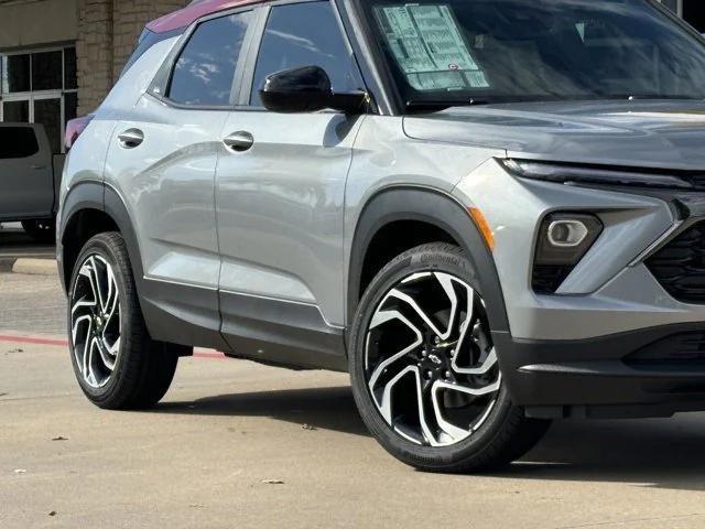 new 2025 Chevrolet TrailBlazer car, priced at $29,445