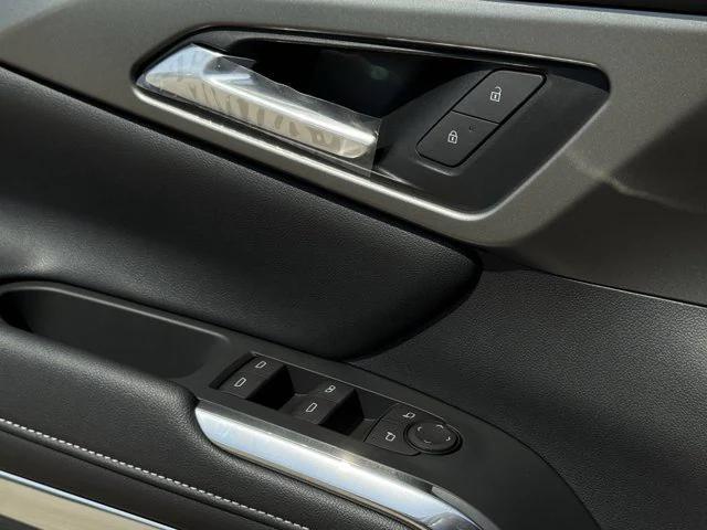 new 2025 Chevrolet Traverse car, priced at $45,690