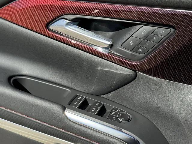 new 2026 Chevrolet Traverse car, priced at $57,031