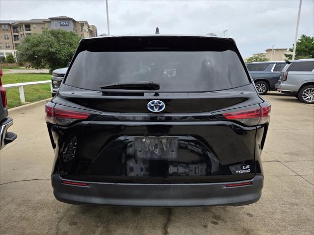 used 2021 Toyota Sienna car, priced at $17,250
