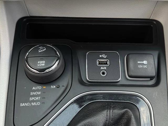 used 2019 Jeep Cherokee car, priced at $17,950