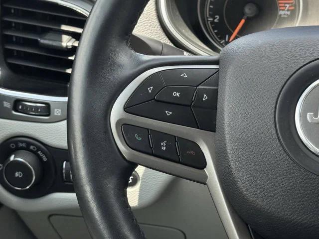 used 2019 Jeep Cherokee car, priced at $17,950