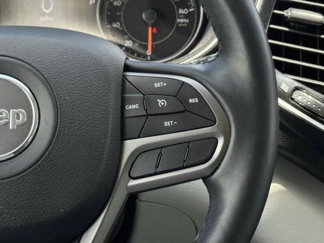 used 2019 Jeep Cherokee car, priced at $17,950
