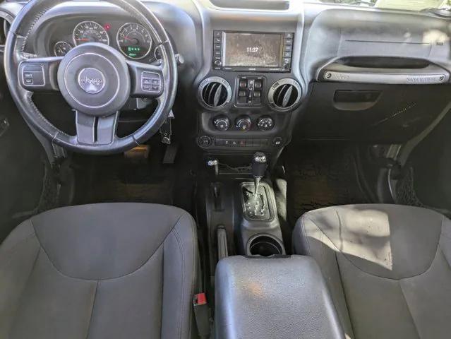 used 2015 Jeep Wrangler Unlimited car, priced at $16,577