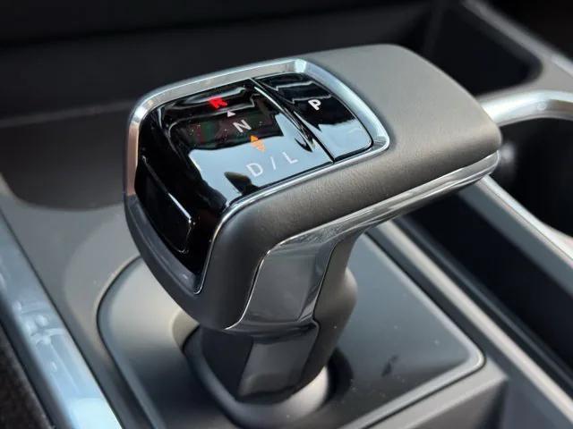 new 2025 Chevrolet Silverado 1500 car, priced at $53,200
