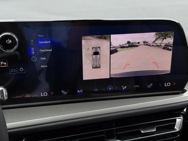 new 2025 Chevrolet Traverse car, priced at $45,195