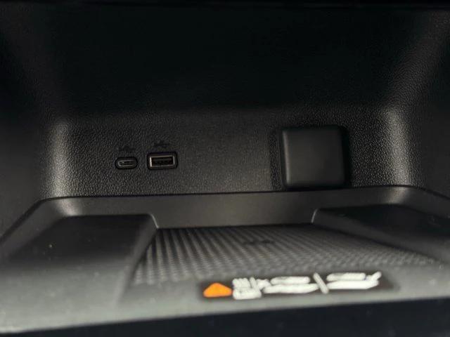 new 2025 Chevrolet Traverse car, priced at $45,195