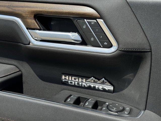 new 2025 Chevrolet Silverado 1500 car, priced at $70,505
