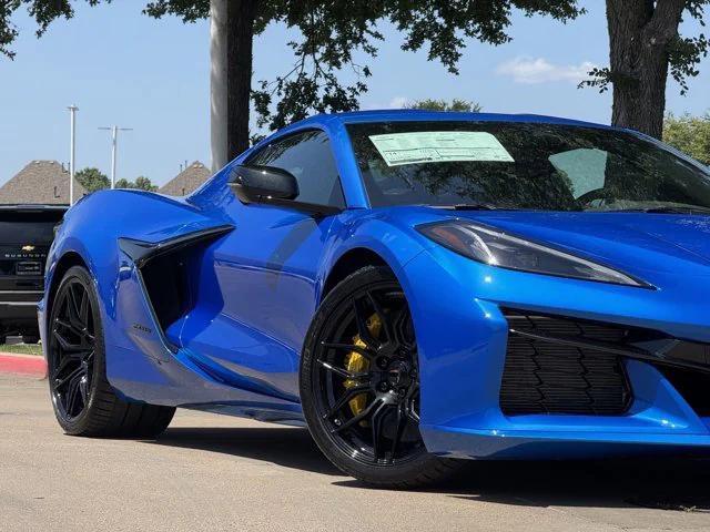 new 2025 Chevrolet Corvette car