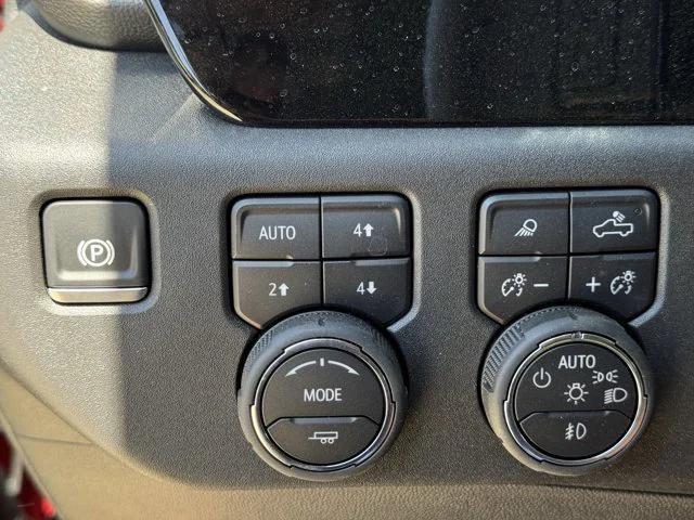 new 2025 Chevrolet Silverado 1500 car, priced at $59,095