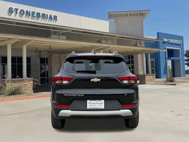new 2025 Chevrolet TrailBlazer car, priced at $28,475